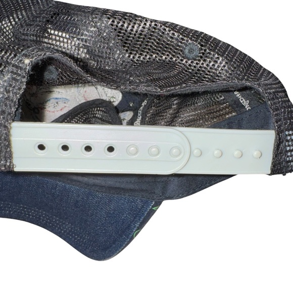 Ed Hardy Christina Aguilera Vibrant Graphic Trucker adjustable baseball Cap Hat - Picture 7 of 10